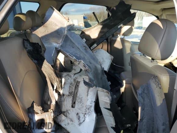 ✅ 2007 Mercury Mariner Luxury • VIN: 4M2CU91157KJ12444 • Lot: 93310955. Listed on Copart with 176,307 mi. Free auction sales archive from the USA and detailed vehicle history report at DreamBid. Image 11.