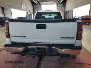 2004 Chevrolet Silverado 3500 DRW LT с VIN 1GCJK33234F204162, выставлен на аукционе Copart как лот 70100495 с пробегом 103 046 миль миль и Списание • Salvage title. История ставок и продаж доступна на DreamBid. Изображение 6.