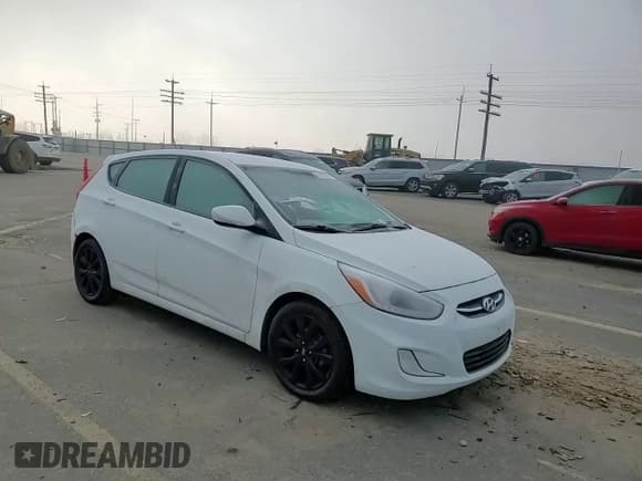 ✅ 2016 Hyundai Accent Sport • VIN: KMHCU5AE3GU239968 • Лот: 82190874. Опубликован ранее на Copart с пробегом 59 532 миль. Бесплатный доступ к архиву аукционных продаж из США и подробный отчёт об истории автомобиля на DreamBid. Изображение 10.