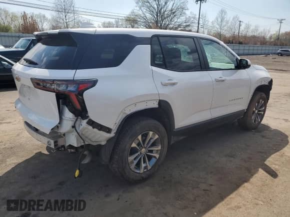 2025 Chevrolet Equinox FWD LT z VIN 3GNAXHEGXSL220604, wystawiony jako Copart lot #54407375 z przebiegiem 6 306 mil mil oraz Czysty tytuł • Clean title. Historia ofert i sprzedaży dostępna na DreamBid. Obrazek 3.