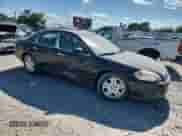 2007 Chevrolet Impala LTZ z VIN 2G1WU58R679149732, wystawiony jako Copart lot #63986115 z przebiegiem 203 659 mil mil oraz Szkoda całkowita • Salvage title. Historia ofert i sprzedaży dostępna na DreamBid. Obrazek 4.