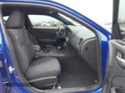 ✅ 2019 Dodge Charger SXT • VIN: 2C3CDXBG0KH745175 • Lot: 43277939. Listed on IAAI with 38,707 mi. Free auction sales archive from the USA and detailed vehicle history report at DreamBid. Image 5.