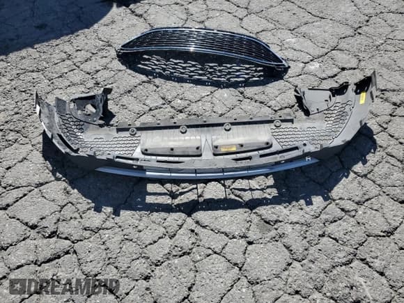 ✅ 2020 Ford Escape Titanium Hybrid • VIN: 1FMCU0DZ0LUB42108 • Lot: 87437085. Wystawiony na Copart z przebiegiem 106 313 mil. Bezpłatny archiwum sprzedaży aukcyjnych z USA i szczegółowy raport historii pojazdu na DreamBid. Zdjęcie 13.