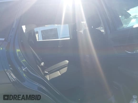 ✅ 2024 Honda CR-V LX • VIN: 2HKRS4H21RH423264 • Lot: 43174412. Wystawiony na IAAI z przebiegiem 23 886 mil. Bezpłatny archiwum sprzedaży aukcyjnych z USA i szczegółowy raport historii pojazdu na DreamBid. Zdjęcie 8.