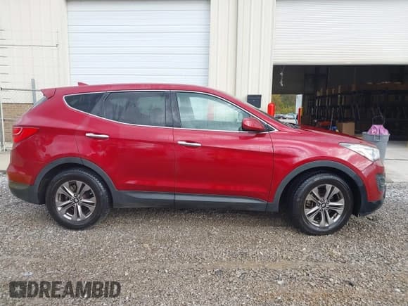 ✅ 2015 Hyundai Santa Fe • VIN: 5XYZT3LBXFG252483 • Лот: 43590935. Опубликован ранее на IAAI с пробегом 123 243 миль. Бесплатный доступ к архиву аукционных продаж из США и подробный отчёт об истории автомобиля на DreamBid. Изображение 13.