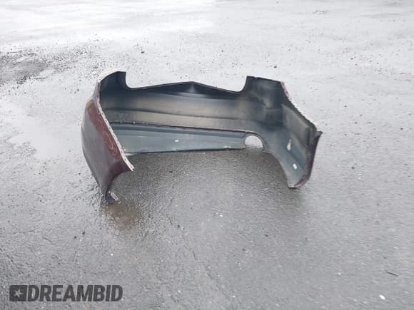 ✅ 2013 Volkswagen Passat S • VIN: 1VWAP7A35DC067454 • Lot: 42524005. Listed on IAAI with 125,765 mi. Free auction sales archive from the USA and detailed vehicle history report at DreamBid. Image 12.