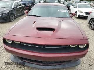 ✅ 2019 Dodge Challenger GT • VIN: 2C3CDZJG0KH756349 • Lot: 53083424. Wystawiony na Copart z przebiegiem 84 801 mil. Bezpłatny archiwum sprzedaży aukcyjnych z USA i szczegółowy raport historii pojazdu na DreamBid. Zdjęcie 5.