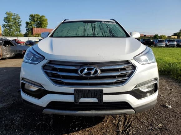 ✅ 2018 Hyundai Santa Fe 2.4L • VIN: 5XYZU3LB8JG567272 • Лот: 65879393. Опубликован ранее на Copart с пробегом 56 956 миль. Бесплатный доступ к архиву аукционных продаж из США и подробный отчёт об истории автомобиля на DreamBid. Изображение 5.