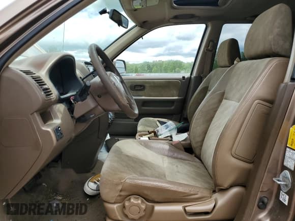 ✅ 2002 Honda CR-V EX • VIN: JHLRD788X2C021229 • Лот: 89865075. Опубликован ранее на Copart с пробегом 251 116 миль. Бесплатный доступ к архиву аукционных продаж из США и подробный отчёт об истории автомобиля на DreamBid. Изображение 7.