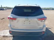 ✅ 2016 Toyota Highlander XLE • VIN: 5TDKKRFHXGS503773 • Лот: 43195234. Опубликован ранее на IAAI с пробегом 107 767 миль. Бесплатный доступ к архиву аукционных продаж из США и подробный отчёт об истории автомобиля на DreamBid. Изображение 17.
