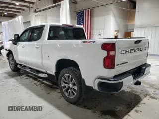 ✅ 2021 Chevrolet Silverado 1500 LT • VIN: 1GCUYDED3MZ293262 • Lot: 71454134. Wystawiony na Copart z przebiegiem 32 602 mil. Bezpłatny archiwum sprzedaży aukcyjnych z USA i szczegółowy raport historii pojazdu na DreamBid. Zdjęcie 2.