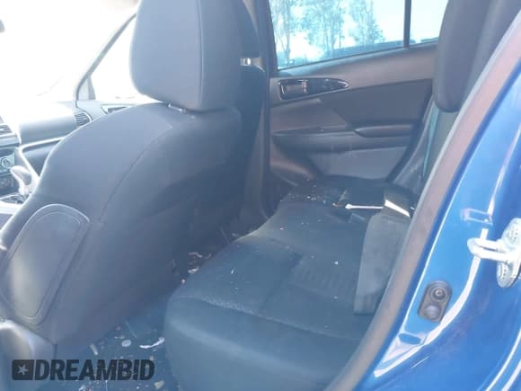 ✅ 2018 Mitsubishi Eclipse Cross ES • VIN: JA4AT3AA7JZ062037 • Лот: 43523335. Опубликован ранее на IAAI с пробегом 85 360 миль. Бесплатный доступ к архиву аукционных продаж из США и подробный отчёт об истории автомобиля на DreamBid. Изображение 8.