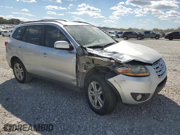 ✅ 2011 Hyundai Santa Fe SE • VIN: 5XYZH4AG5BG065507 • Lot: 76147974. Listed on Copart with 223,522 mi. Free auction sales archive from the USA and detailed vehicle history report at DreamBid. Image 4.