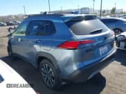 ✅ 2022 Toyota Corolla Cross XLE • VIN: 7MUDAABG2NV026091 • Lot: 43565474. Listed on IAAI with 33,524 mi. Free auction sales archive from the USA and detailed vehicle history report at DreamBid. Image 3.