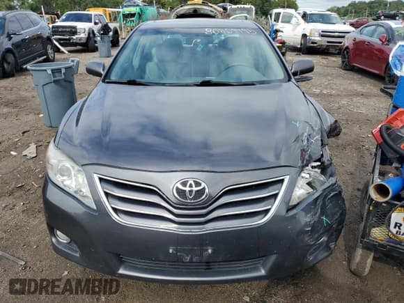 ✅ 2011 Toyota Camry LE • VIN: 4T1BK3EK1BU119181 • Lot: 80209495. Listed on Copart with 123,697 mi. Free auction sales archive from the USA and detailed vehicle history report at DreamBid. Image 5.