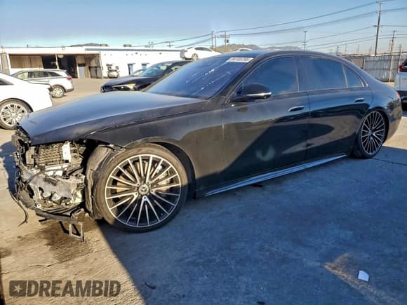 ✅ 2021 Mercedes-Benz S 580 • VIN: W1K6G7GB7MA055914 • Lot: 94705795. Wystawiony na Copart z przebiegiem Nie podano. Bezpłatny archiwum sprzedaży aukcyjnych z USA i szczegółowy raport historii pojazdu na DreamBid. Zdjęcie 1.