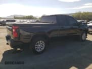 ✅ 2020 Chevrolet Silverado 1500 RST • VIN: 1GCRYEED2LZ191591 • Lot: 68360624. Wystawiony na Copart z przebiegiem 50 718 mil. Bezpłatny archiwum sprzedaży aukcyjnych z USA i szczegółowy raport historii pojazdu na DreamBid. Zdjęcie 3.