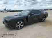 2014 Dodge Challenger SXT 100th Anniversary z VIN 2C3CDYAG0EH224856, wystawiony jako Copart lot #64550644 z przebiegiem 88 391 mil mil oraz Szkoda całkowita • Salvage title. Historia ofert i sprzedaży dostępna na DreamBid. Obrazek 1.