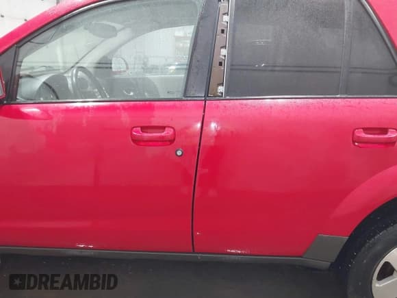 ✅ 2005 Saturn VUE • VIN: 5GZCZ63445S816014 • Lot: 41817841. Wystawiony na IAAI z przebiegiem 164 480 mil. Bezpłatny archiwum sprzedaży aukcyjnych z USA i szczegółowy raport historii pojazdu na DreamBid. Zdjęcie 14.