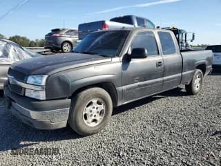 ✅ 2004 Chevrolet Silverado 1500 LS • VIN: 2GCEC19V141210957 • Лот: 77282334. Опубликован ранее на Copart с пробегом Не указан. Бесплатный доступ к архиву аукционных продаж из США и подробный отчёт об истории автомобиля на DreamBid. Изображение 1.