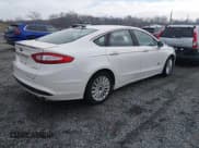 ✅ 2014 Ford Fusion Titanium • VIN: 3FA6P0SU6ER397622 • Lot: 43816342. Listed on IAAI with 121,145 mi. Free auction sales archive from the USA and detailed vehicle history report at DreamBid. Image 4.