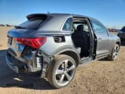 ✅ 2019 Audi Q3 S line Premium Plus • VIN: WA1EECF36K1080518 • Лот: 90140045. Опубликован ранее на Copart с пробегом 48 572 миль. Бесплатный доступ к архиву аукционных продаж из США и подробный отчёт об истории автомобиля на DreamBid. Изображение 3.