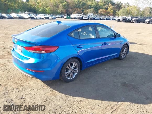 ✅ 2017 Hyundai Elantra SE • VIN: KMHD84LF0HU224547 • Lot: 43372298. Listed on IAAI with 75,414 mi. Free auction sales archive from the USA and detailed vehicle history report at DreamBid. Image 4.