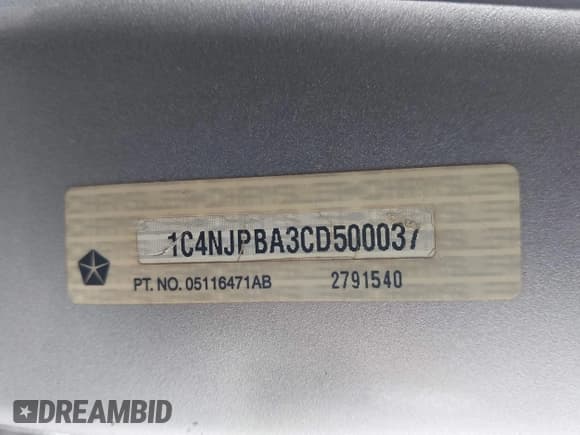 ✅ 2012 Jeep Patriot Sport • VIN: 1C4NJPBA3CD500037 • Лот: 43737552. Опубликован ранее на IAAI с пробегом 190 727 миль. Бесплатный доступ к архиву аукционных продаж из США и подробный отчёт об истории автомобиля на DreamBid. Изображение 9.