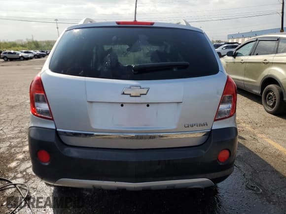 ✅ 2014 Chevrolet Captiva Sport LS • VIN: 3GNAL2EK2ES508849 • Lot: 55323465. Wystawiony na Copart z przebiegiem Nie podano. Bezpłatny archiwum sprzedaży aukcyjnych z USA i szczegółowy raport historii pojazdu na DreamBid. Zdjęcie 6.