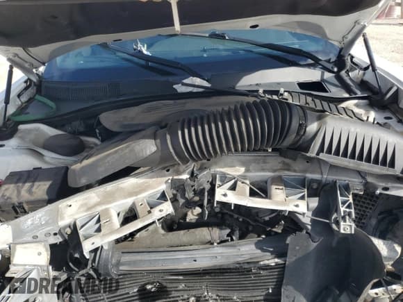 ✅ 2013 Dodge Charger SE • VIN: 2C3CDXBG3DH623199 • Lot: 85668175. Wystawiony na Copart z przebiegiem Nie podano. Bezpłatny archiwum sprzedaży aukcyjnych z USA i szczegółowy raport historii pojazdu na DreamBid. Zdjęcie 11.