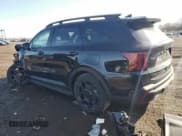 ✅ 2025 Kia Sorento X-Line SX Prestige • VIN: 5XYRKDJF9SG339509 • Лот: 51943195. Опубликован ранее на Copart с пробегом 1 147 миль. Бесплатный доступ к архиву аукционных продаж из США и подробный отчёт об истории автомобиля на DreamBid. Изображение 2.