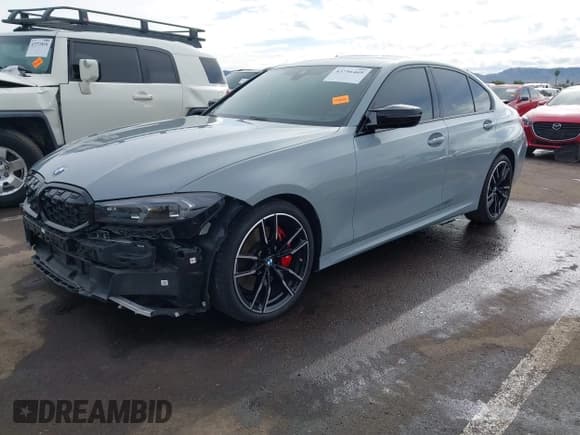 ✅ 2024 BMW 3 Series M340i xDrive • VIN: 3MW49FF07R8E15852 • Lot: 43756469. Wystawiony na IAAI z przebiegiem 28 239 mil. Bezpłatny archiwum sprzedaży aukcyjnych z USA i szczegółowy raport historii pojazdu na DreamBid. Zdjęcie 18.