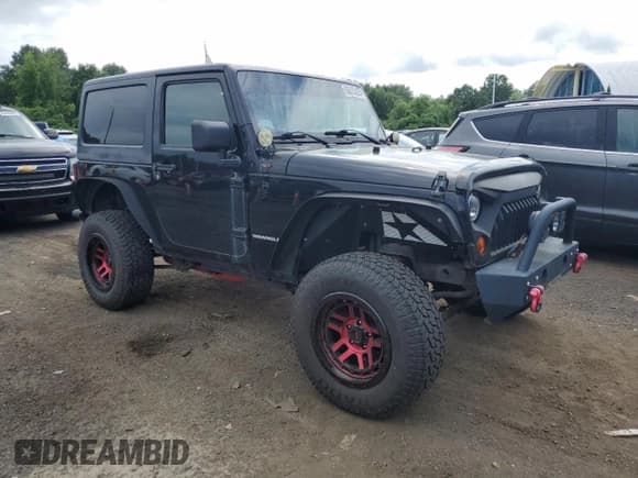✅ 2009 Jeep Wrangler X • VIN: 1J4FA24159L743572 • Лот: 63623425. Опубликован ранее на Copart с пробегом 138 964 миль. Бесплатный доступ к архиву аукционных продаж из США и подробный отчёт об истории автомобиля на DreamBid. Изображение 4.