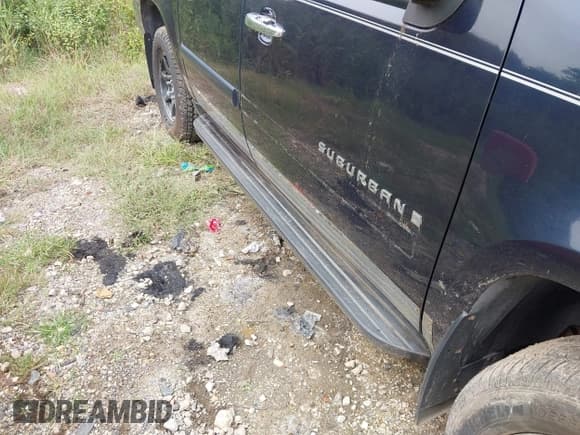 ✅ 2007 Chevrolet Suburban LT • VIN: 1GNFK16367J212232 • Lot: 43274931. Listed on IAAI with 214,704 mi. Free auction sales archive from the USA and detailed vehicle history report at DreamBid. Image 6.