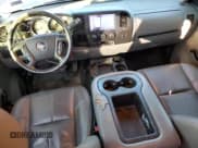 ✅ 2009 GMC Sierra 1500 • VIN: 1GTHC49K59E140731 • Лот: 85445764. Опубликован ранее на Copart с пробегом 245 081 миль. Бесплатный доступ к архиву аукционных продаж из США и подробный отчёт об истории автомобиля на DreamBid. Изображение 8.