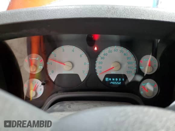 2008 Dodge 1500 ST z VIN 1D7HU18N48S557108, wystawiony jako Copart lot #72612984 z przebiegiem 190 552 mil mil oraz Szkoda całkowita • Salvage title. Historia ofert i sprzedaży dostępna na DreamBid. Obrazek 9.