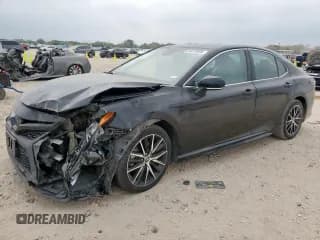 ✅ 2022 Toyota Camry SE • VIN: 4T1G11AK8NU660736 • Lot: 93376005. Listed on Copart with 74,420 mi. Free auction sales archive from the USA and detailed vehicle history report at DreamBid. Image 1.