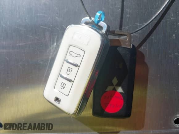 2014 Mitsubishi Outlander SE с VIN JA4AD3A3XEZ019235, выставлен на аукционе IAAI как лот 42559672 с пробегом 176 622 миль миль и . История ставок и продаж доступна на DreamBid. Изображение 11.