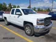 ✅ 2019 Chevrolet Silverado 1500 LT • VIN: 2GCRCPEC8K1118959 • Lot: 43300988. Wystawiony na IAAI z przebiegiem 141 898 mil. Bezpłatny archiwum sprzedaży aukcyjnych z USA i szczegółowy raport historii pojazdu na DreamBid. Zdjęcie 1.