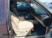 ✅ 2008 GMC Sierra 1500 SLT • VIN: 2GTEK13JX81266197 • Lot: 43330577. Listed on IAAI with 260,934 mi. Free auction sales archive from the USA and detailed vehicle history report at DreamBid. Image 5.