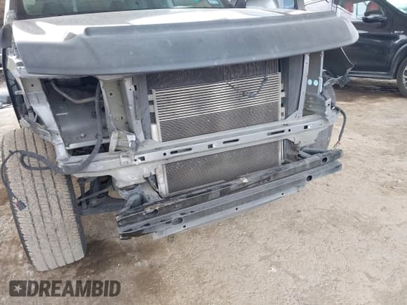 ✅ 2022 Chevrolet Colorado 2WD Work Truck • VIN: 1GCGSBEN1N1149723 • Lot: 42607656. Listed on IAAI with 65,862 mi. Free auction sales archive from the USA and detailed vehicle history report at DreamBid. Image 6.