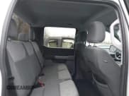 ✅ 2022 Ford F-150 XL • VIN: 1FTEW1EB5NKE40246 • Lot: 41568374. Wystawiony na IAAI z przebiegiem 32 557 mil. Bezpłatny archiwum sprzedaży aukcyjnych z USA i szczegółowy raport historii pojazdu na DreamBid. Zdjęcie 8.