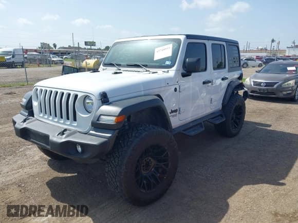 ✅ 2021 Jeep Wrangler Unlimited Willys • VIN: 1C4HJXDG5MW826961 • Лот: 42748955. Опубликован ранее на IAAI с пробегом 17 021 миль. Бесплатный доступ к архиву аукционных продаж из США и подробный отчёт об истории автомобиля на DreamBid. Изображение 2.