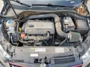 ✅ 2014 Volkswagen Golf GTI Wolfsburg Edition • VIN: WVWHD7AJ7EW002811 • Lot: 93203995. Wystawiony na Copart z przebiegiem 93 023 mil. Bezpłatny archiwum sprzedaży aukcyjnych z USA i szczegółowy raport historii pojazdu na DreamBid. Zdjęcie 11.