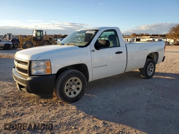 ✅ 2007 Chevrolet Silverado 1500 • VIN: 1GCEC14J57Z540486 • Лот: 84208034. Опубликован ранее на Copart с пробегом 161 137 миль. Бесплатный доступ к архиву аукционных продаж из США и подробный отчёт об истории автомобиля на DreamBid. Изображение 1.