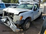 ✅ 2013 Ford F-150 XL • VIN: 1FTMF1CM6DKG34251 • Лот: 84779085. Опубликован ранее на Copart с пробегом 212 441 миль. Бесплатный доступ к архиву аукционных продаж из США и подробный отчёт об истории автомобиля на DreamBid. Изображение 1.