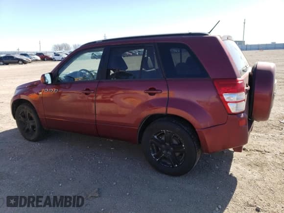✅ 2007 Suzuki Grand Vitara Luxury • VIN: JS3TE947674200055 • Lot: 60759184. Wystawiony na Copart z przebiegiem 179 898 mil. Bezpłatny archiwum sprzedaży aukcyjnych z USA i szczegółowy raport historii pojazdu na DreamBid. Zdjęcie 2.