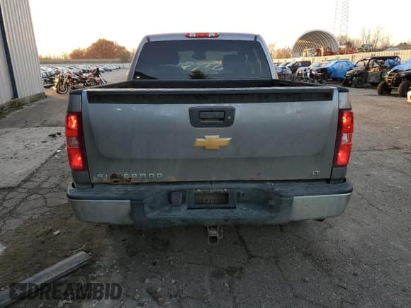 ✅ 2013 Chevrolet Silverado 1500 LT • VIN: 3GCPKSE74DG348072 • Лот: 90988025. Опубликован ранее на Copart с пробегом 174 505 миль. Бесплатный доступ к архиву аукционных продаж из США и подробный отчёт об истории автомобиля на DreamBid. Изображение 6.