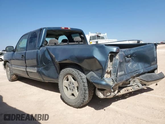 ✅ 2006 Chevrolet Silverado 1500 LT1 • VIN: 1GCEC19T76Z151020 • Лот: 73388884. Опубликован ранее на Copart с пробегом 240 261 миль. Бесплатный доступ к архиву аукционных продаж из США и подробный отчёт об истории автомобиля на DreamBid. Изображение 2.