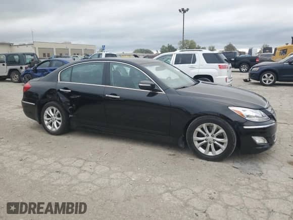 2012 Hyundai Genesis 3.8L with VIN KMHGC4DD9CU192456, listed as a Copart auction lot 70171284 with 41,679 mi miles and Salvage title. Bid and sale history available at DreamBid. Image 4.
